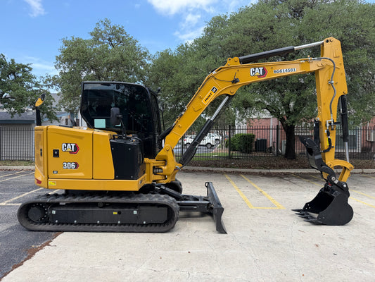 Caterpillar 306 Mini Excavator (Enclosed Cabin)