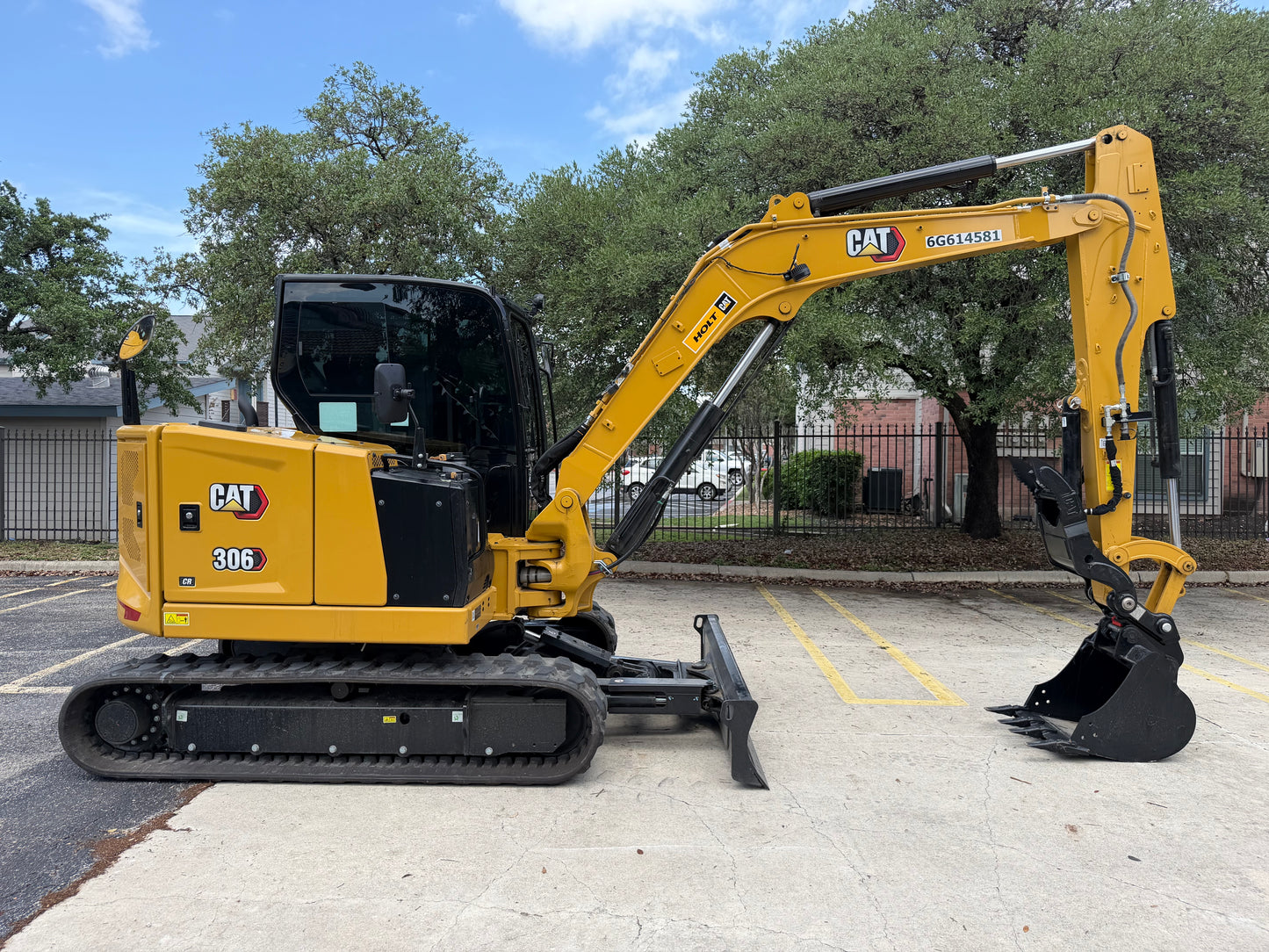 Caterpillar 306 Mini Excavator (Enclosed Cabin)
